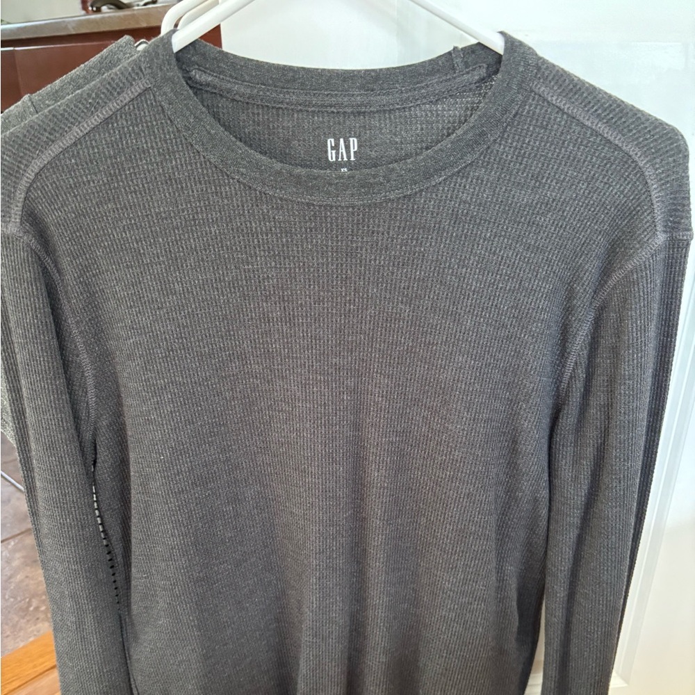 Gap waffle shirt